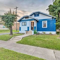 4 Bedroom close to everything.