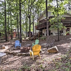 Aunt Pattie's Lake House