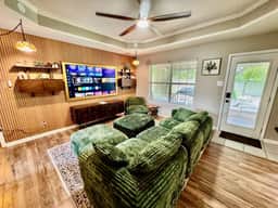 Cozy Cabot 3 bedroom - Image 3