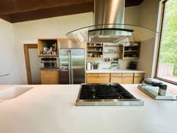 Greers Ferry Lake Modern - Image 4