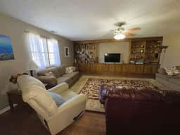 Parsonage House - Image 5