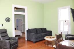 Super Cute 2BR - Image 2