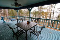The Blue House at Greers Ferry Lake - Image 2