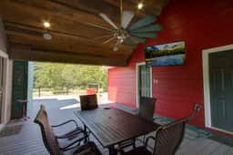 The Hangout on the Caddo River - Image 4