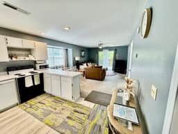 SDC Ground Level Condo - Image 2
