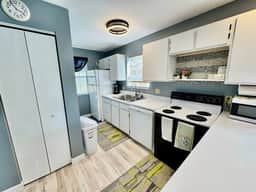 SDC Ground Level Condo - Image 3
