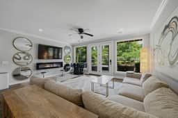 Long Beach Lake House - Image 2