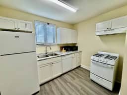 1 Bedroom in NLR - Image 3