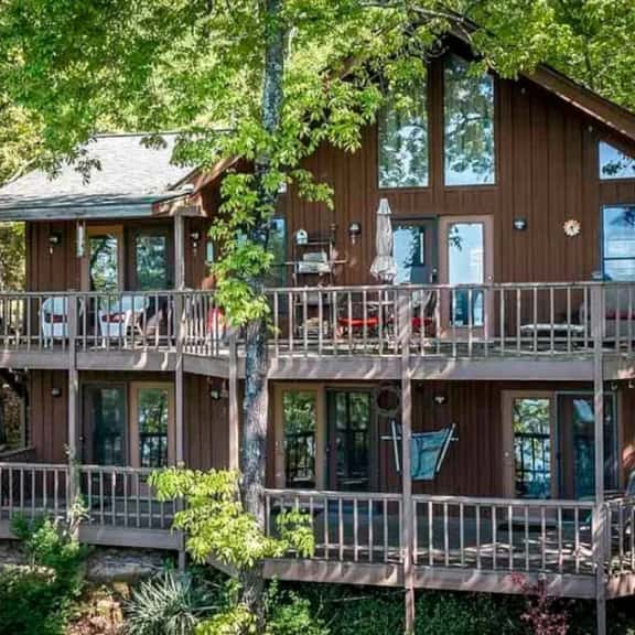 Lake Life Dreams - Image 1