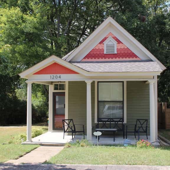 Super Cute 2BR - Image 1
