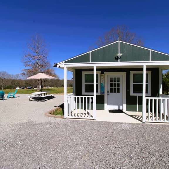 Tanya's Lake Norfork Cabin - Image 1