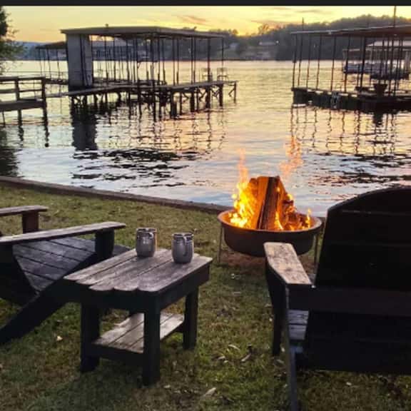 The Lake House at Sunset Bay - Image 1
