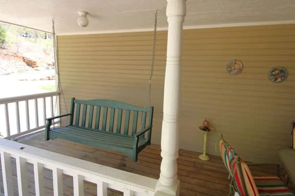 Hummingbird Hideaway - Image 5