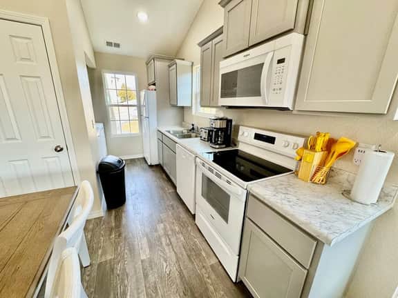 SDC Condo With a View! - Image 2