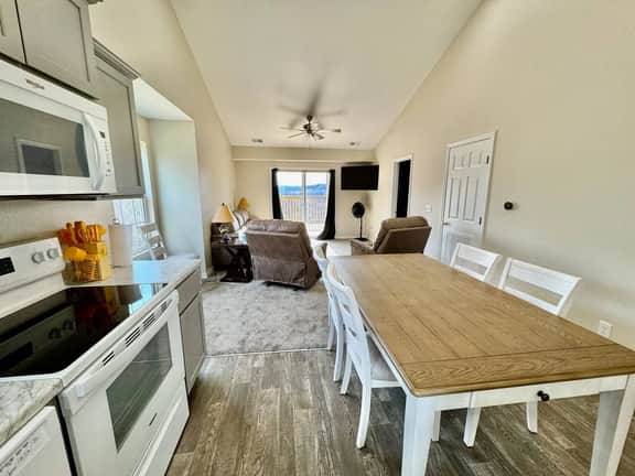 SDC Condo With a View! - Image 5