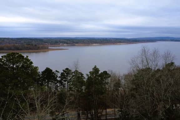The Blue House at Greers Ferry Lake - Image 5
