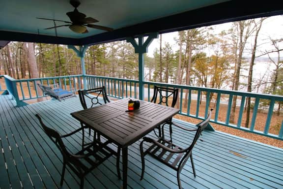 The Blue House at Greers Ferry Lake - Image 2