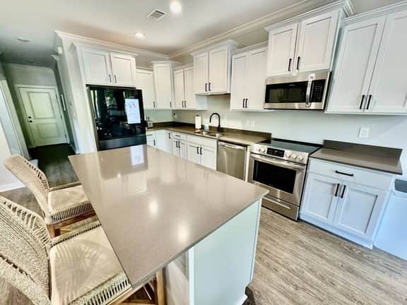 Long Beach Lake House - Image 5