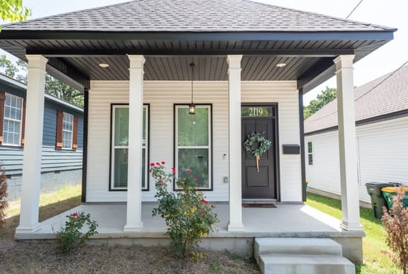 Pettaway Bungalow - Image 1