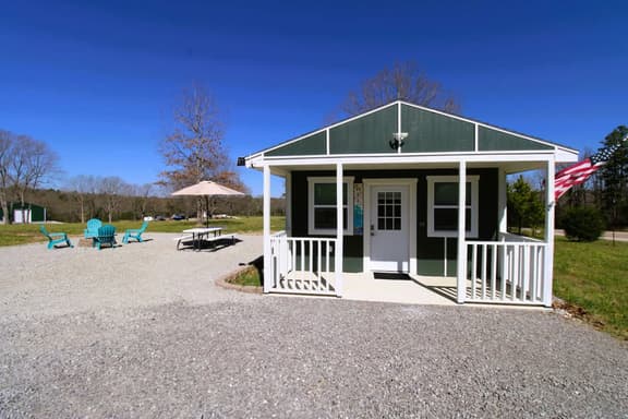 Tanya's Lake Norfork Cabin - Image 1
