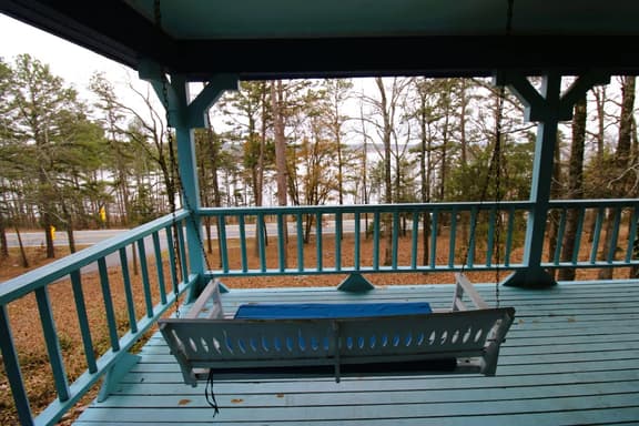 The Blue House at Greers Ferry Lake - Image 1